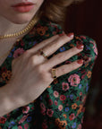 Bond signet ring