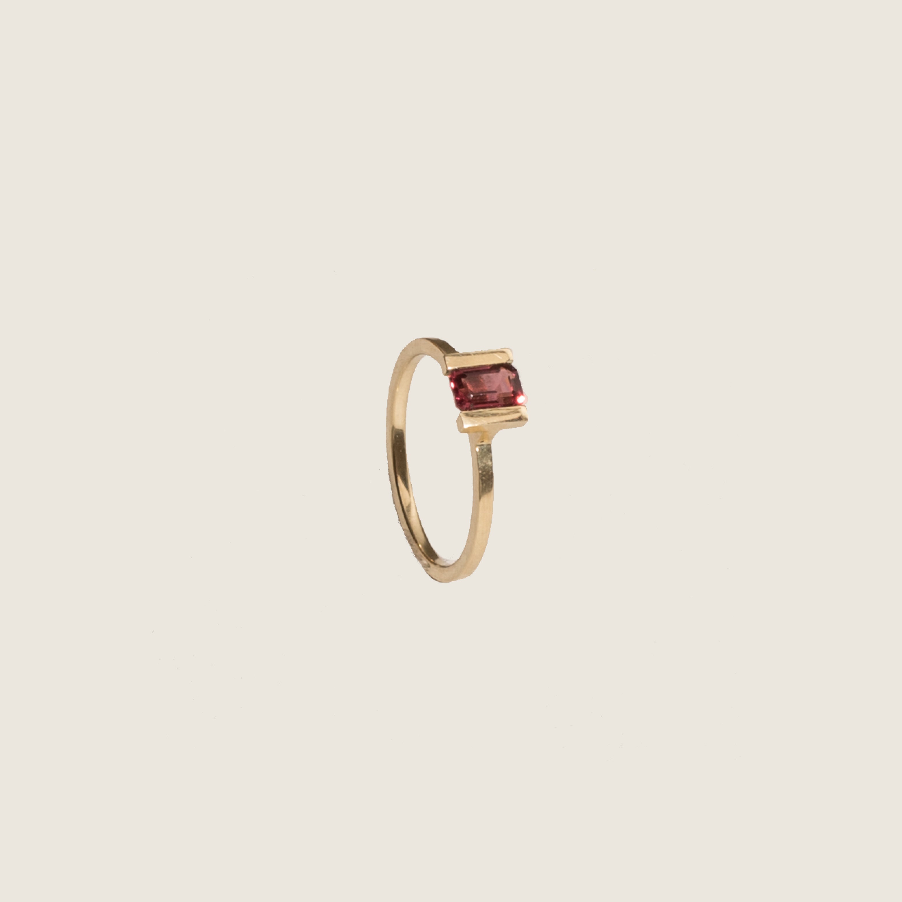 Elizabeth Ring