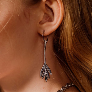 La Peonia | Leaf earrings