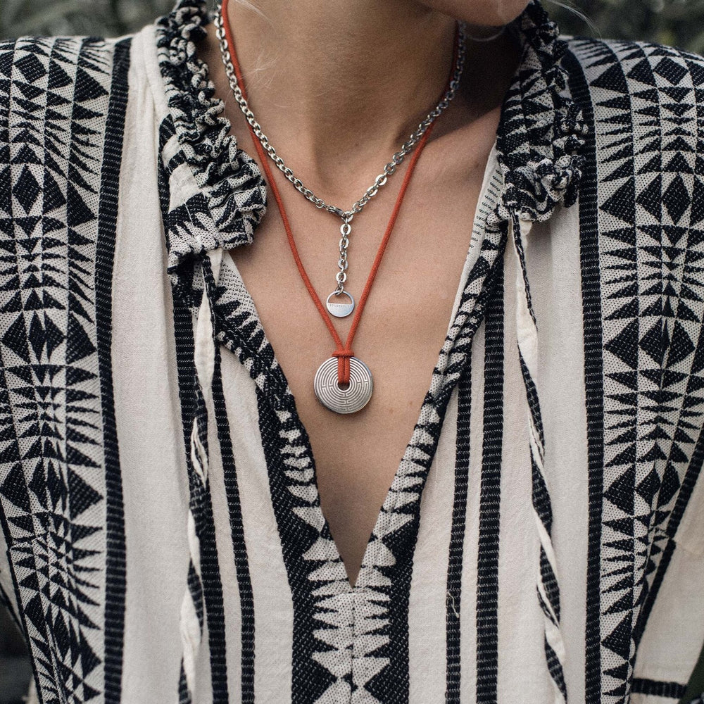 
            
                Load image into Gallery viewer, Ariadne&amp;#39;s Thread necklace
            
        